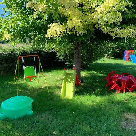 Gite 3 Etoiles Les Gourlines Avec Balneo, Veranda, Piscine Et Garage 아베르메스 외부 사진